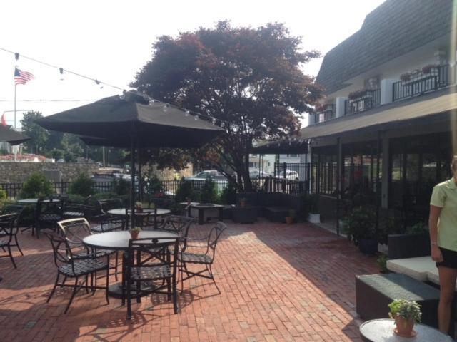 Cohasset Harbor Inn エクステリア 写真