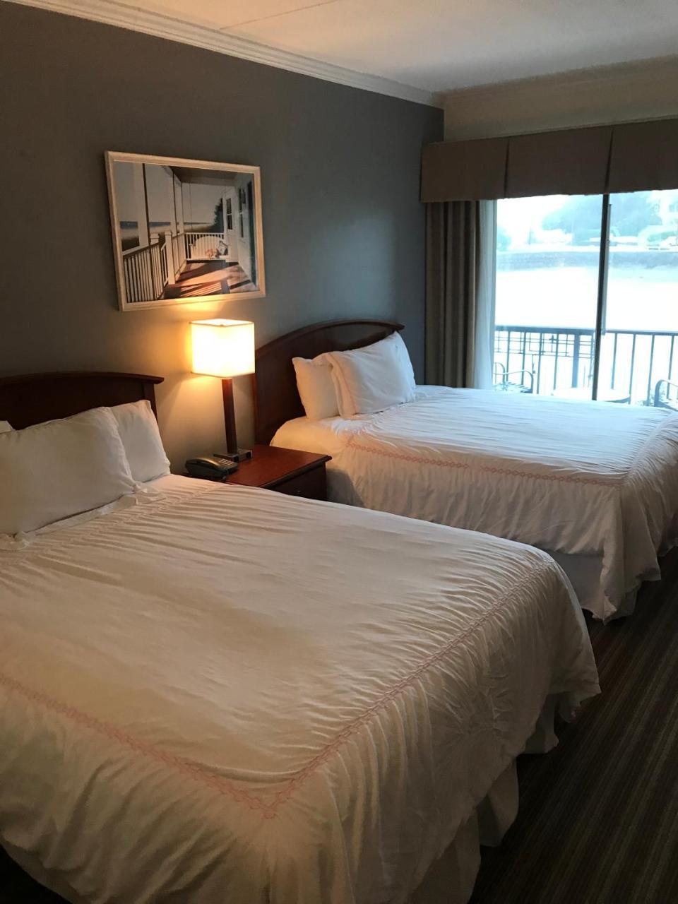 Cohasset Harbor Inn エクステリア 写真