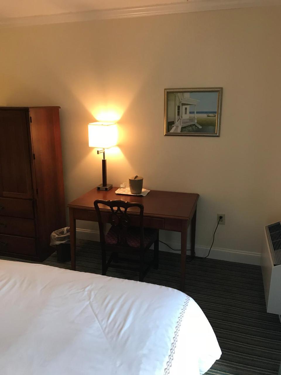 Cohasset Harbor Inn エクステリア 写真